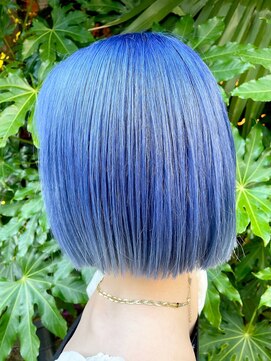 ルーム(Room304) ブルーヘアー / 青髪 / ハイトーンカラー