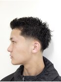 メンズカットバーバースタイルスパイキーショート
