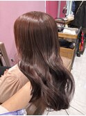 ワンカラーで作るピンクベージュ