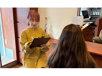 ヘアープレイスハッシュの写真/一人ひとりのお客様と向き合う◎少人数制の隠れ家サロンで、丁寧なマンツーマン施術と心安らぐひとときを♪