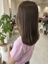 エミュ(emu.) 赤みが気になる方に◎透明感オリーブ