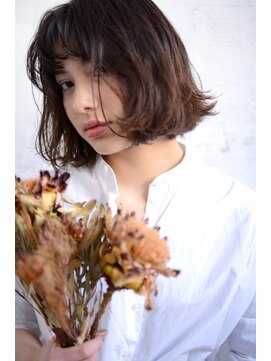 ミラバイグリーン(Mira by green) Bob×nude×beige♪