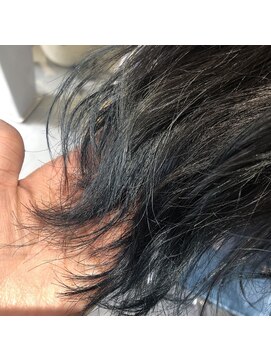 エト([,et]) くすみみずいろ×インナーカラー