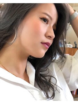 ルチェア ヘア(Lucea Hair) ダークグレージュ