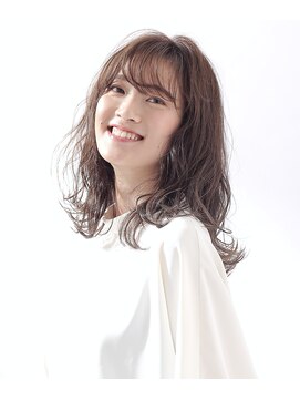 フィールエー レキシントンプラザ店(feel.a) アディクシーカラー☆ナチュラルセミロング