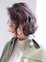 カジュアルくしゃボブ_アースカラーくびれヘア_ba361501