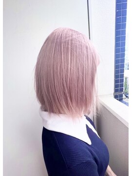 ユウル 横浜(juhl.) ホワイトピンク/ブリーチ/ベビーピンク/ボブ/ハイトーンカラー