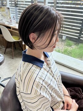 ヘアラウンジ アングゥ(hair lounge ungu) 刈り上げアイリスカラー