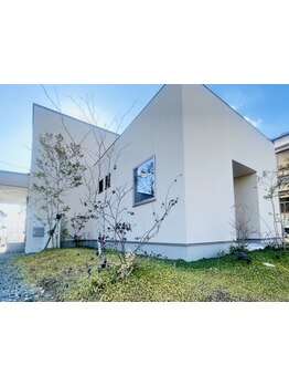 《Japan Hairdressing Awards 2024 ロンドン審査員賞 最優秀賞》等の難関コンテスト受賞のオーナーが担当◇