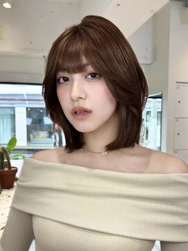 オニキス(ONYX) e22韓国ヘアーミディアムレイヤーココアグレージュブリーチなし