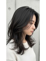 クリー(cree)&nbsp;20代30代40代大人丸みロングレイヤー×前髪あり【髪質改善】