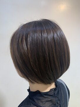 アズールサン 草加西口店(azule-sun) ショートボブ,ショコラブラウン,艶カラー,丸みショート【草加】