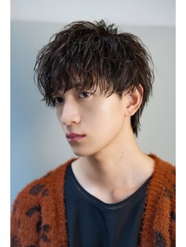 オーシャントーキョー 心斎橋(OCEAN TOKYO WEST) ツイストスパイラル波巻きスパイラルパーマセンターパートウルフ