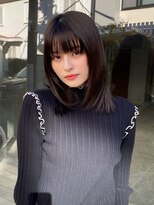 オムニス 表参道(Omnis)&nbsp;韓国ヘアミディアムレイヤーカット黒髪暗髪ぱっつん前髪髪質改善