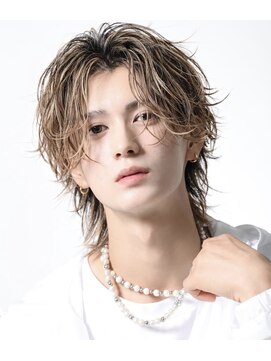 アストラ(ASTRA) MEN’S HAIR/波巻きツイストスパイラル/リバースセンターパート