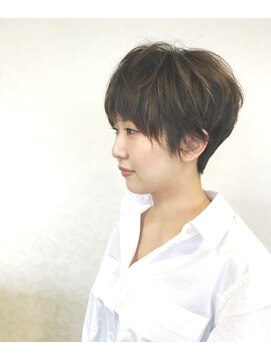 モグヘアー(mog hair) ショートレイヤー