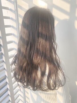 ジーナ 福岡天神(Zina) milk tea beige