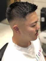フランクスバーバー アンド ビアークラブ(FRANK'S BARBER and BEER CLUB)&nbsp;かき上げワイルドアップバングテクノスキンフェード