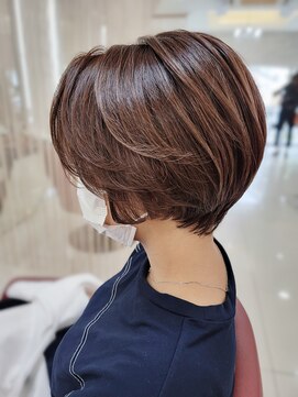 クオリス 赤塚店(QUALIS) 30代40代50代◎大人ナチュラルショートボブ