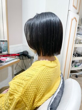 ネオリーブ チロル 横浜西口店(Neolive CiroL.) ミニボブ　フラットボブ　楽ちんスタイリング