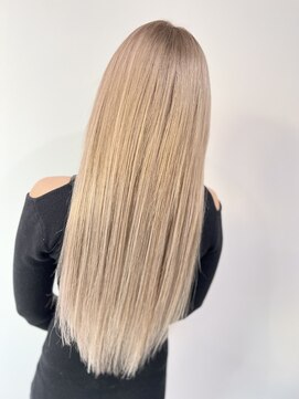 ラビス 浦和(Lovis) 浦和/ホワイトカラー/韓国/シールエクステ/イヤリングカラー