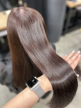 アリュウル 表参道(ALLURE) ピンクカラー×くびれ巻き◎矢口