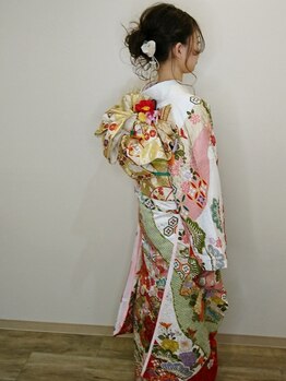 エール(ale)の写真/［2026年成人式ご予約受付中！］振袖/訪問着/袴対応可◎特別な日を華やかに＊必ずお電話にてご予約下さい♪