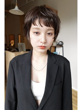 エン クラン バイ ヘッドライト たまプラーザ南口店(en. clan by HEADLIGHT) たまプラ/ショートヘア/パーマショート/透明感カラーくびれヘア