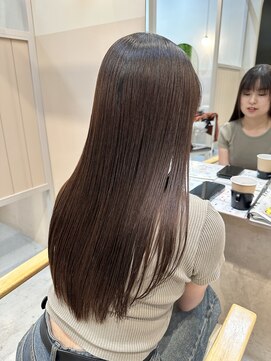 シダ(sida) 2025年梅雨に向けて「髪質改善ストレート」してみませんか？