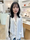 ミディアムレイヤーくびれヘア地毛風カラーナチュラルカラー