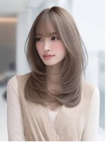 ダル 渋谷/表参道(DAL.)&nbsp;スモーキーアッシュベージュ顔周り大人クビレレイヤー美髪