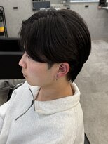 リオールバイニアウ(RE:ALL by Niau) 刈り上げセンターパート/波巻きツイストスパイラル/新田