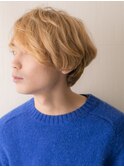 ハイトーンカラー決まる斜めバング小顔フェザーマッシュe新所沢
