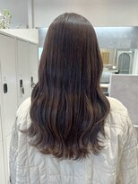 ログ(log)&nbsp;韓国風　髪質改善カラー　顔まわり　レイヤー　ミディアム　艶髪