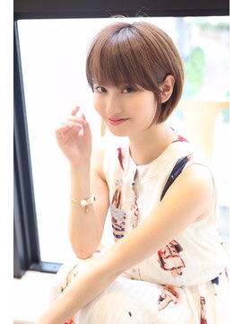 ジルバイジアン(JILL by GIEN) 耳掛け ストレート ショート