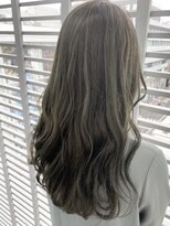 ジーナ 銀座中央通り(Zina)&nbsp;【Zina】セシルカットフリンジウェーブ×フォギーベージュ