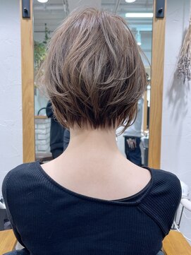 アヴァロン(AVALON) 絶壁解消・ひし形・くびれ・大人ショートボブ・30代40代【猪狩】