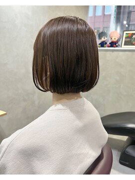 ヲタクに美容室は難しい。 アッシュグレー×ボブ