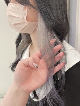 アプシー 三田駅前店(Apsee) ホワイトカラー/イヤリングカラー