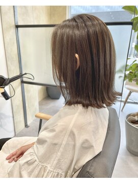 ローゼル(roselle) 外ハネミディアム