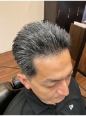 刈り上げオールバック