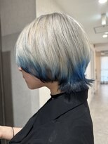 ニィ(2iee.) ブルー×ブラックデザインカラー☆