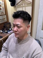 フォーコーナーズ(Four Corners)&nbsp;フェード/バーバー/ハードパーマ