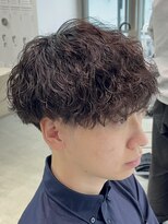 フィフス 天神大名(fifth) ゆるめ波巻きスパイラルパーマ波巻きパーマセンターパートウルフ