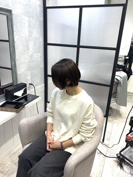 イーズ バイ インス(Yeeee.s by INCE) 白髪ぼかし/白髪改善カラー/ショート/透明感カラー/脱白髪染め