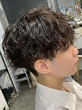 フィフス 渋谷(fifth) 渋谷波巻きツイストスパイラルシャドウルーズパーマツーブロック