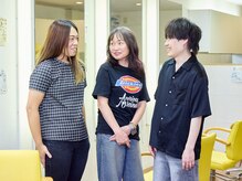 トータルビューティーバルフィット(BALFIT)の雰囲気（黄色がカワイイ明るい店内☆）