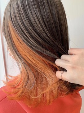 ジーナ 渋谷駅前(Zina) 【Zina　渋谷】イメチェン毛先パーマ耳かけ×フォギーベージュ