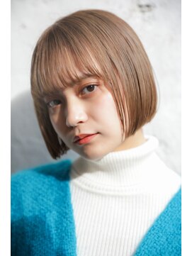 カライング(ing) 大人可愛い20代30代40代黒髪前下がりショートボブ丸みショート◎