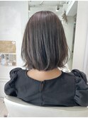 外ハネ グレージュ 韓国風 大人可愛い